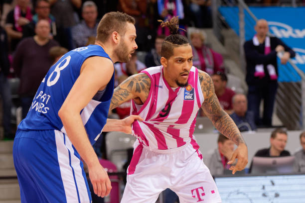 威尔逊之间 威尔逊之间